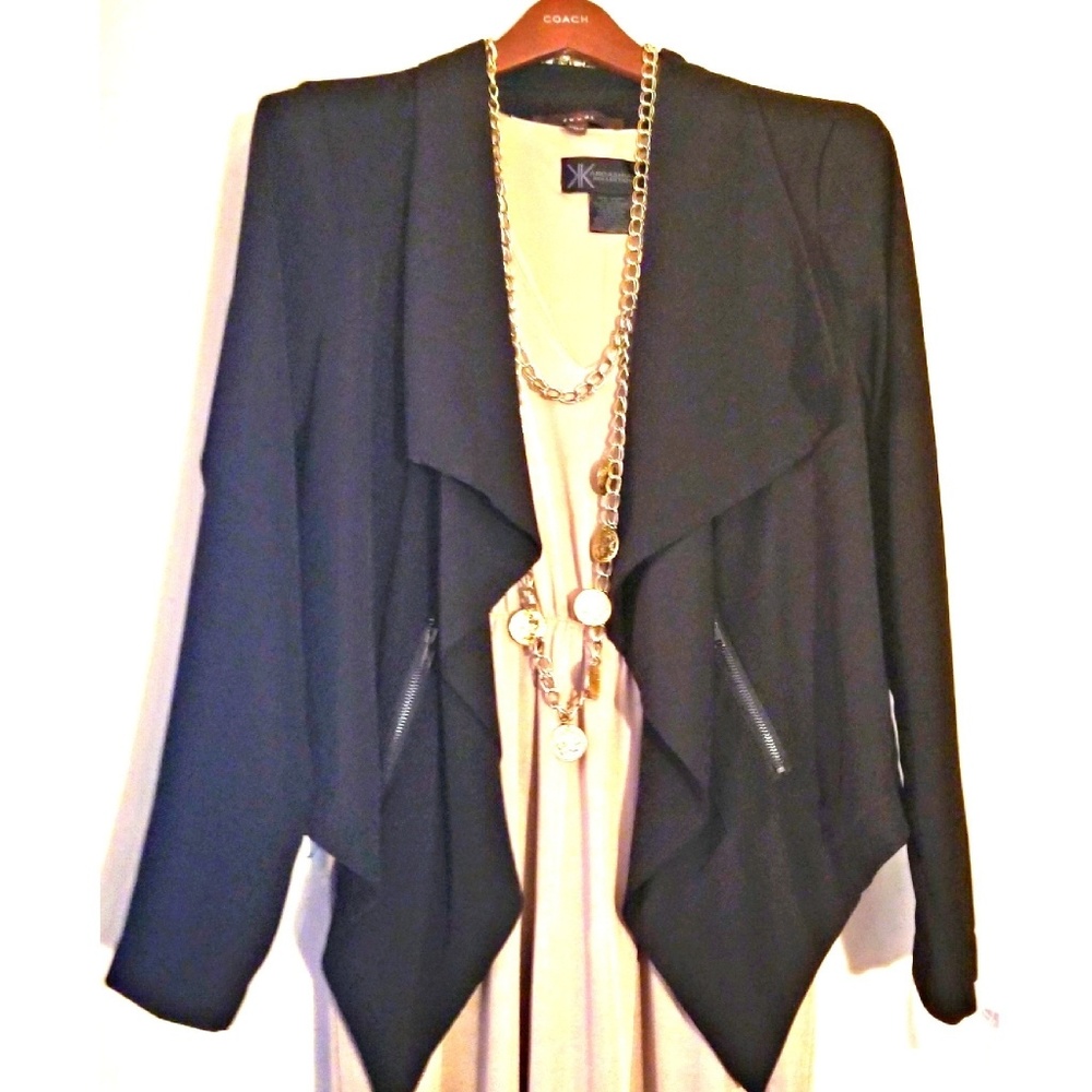 **NWT** Fever Size Large Black Loose Fit Blazer